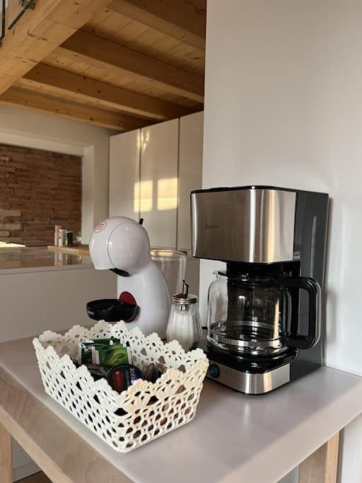 La Piccola Casa Al Lago - Intera Casa Con 3 Camere E 2 Box Saló Exterior foto